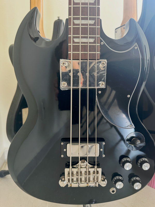 Bajo Epiphone